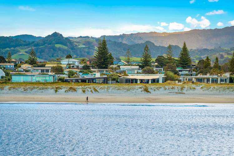 49 & 51 Success Court Omaha_30