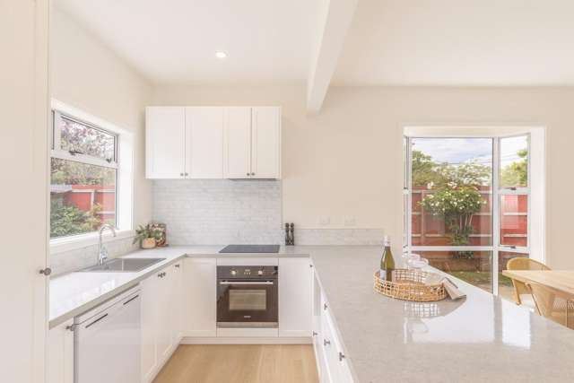 65 Randolph Steet Woolston_3