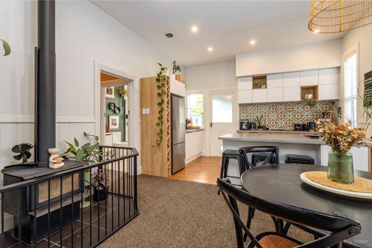 51 Avenue Road West End_10