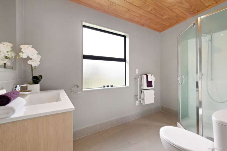 145a Chamberlain Road Massey_25