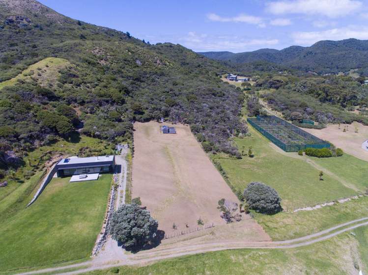 71 Greenside Road Great Barrier Island (Aotea Island)_13