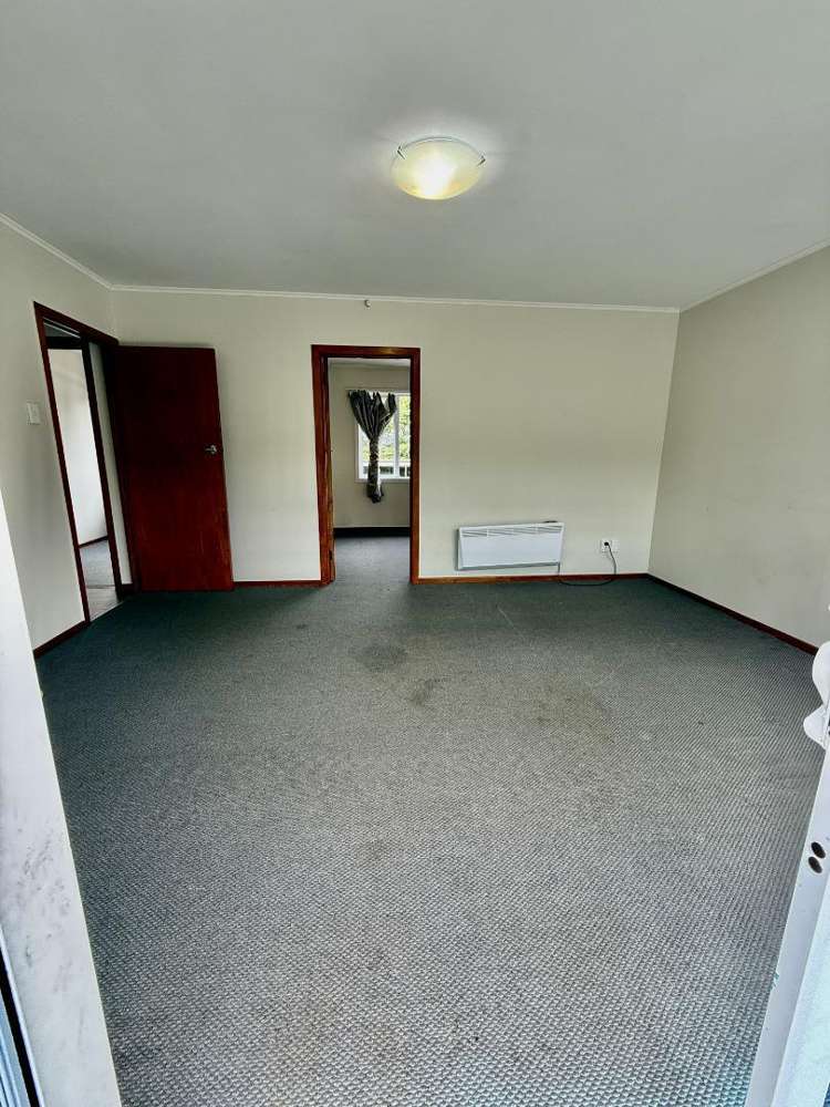 1/74A Trafalgar Street Onehunga_5