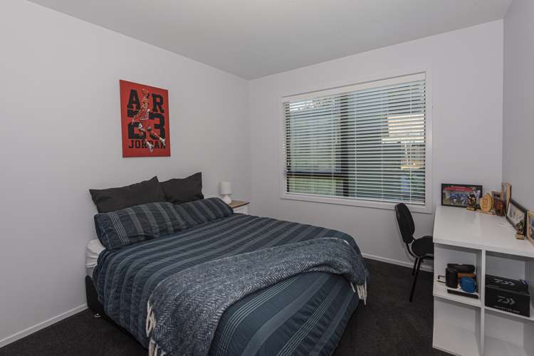 49c Vale Road Riverside_21