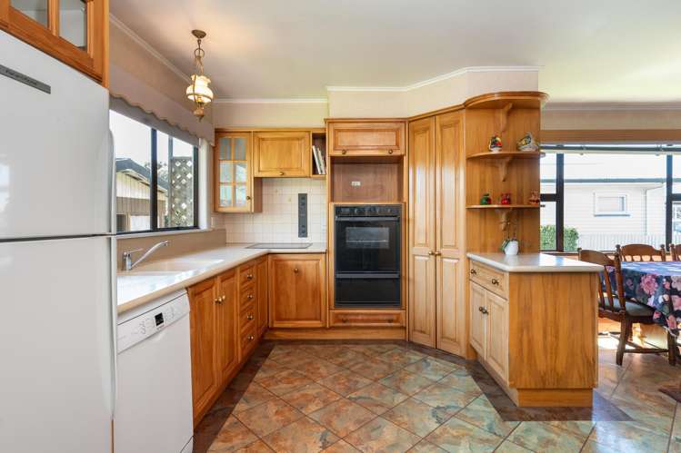 907 Townshend Place St Leonards_7