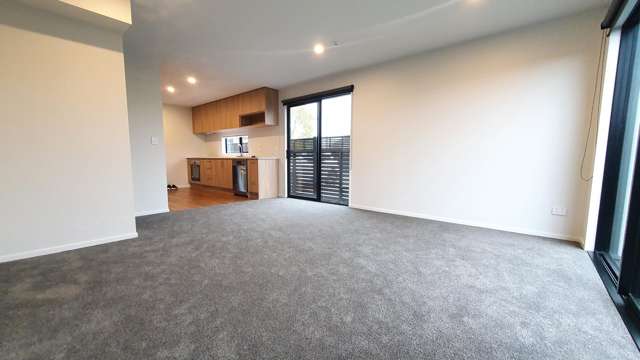 4/66 Metcalfe Road Ranui_3