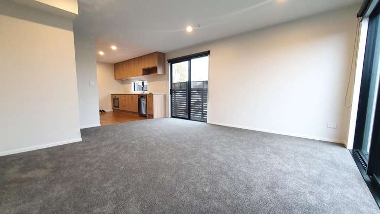 4/66 Metcalfe Road Ranui_3