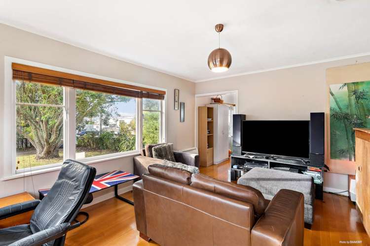 704b Te Atatu Road Te Atatu Peninsula_3