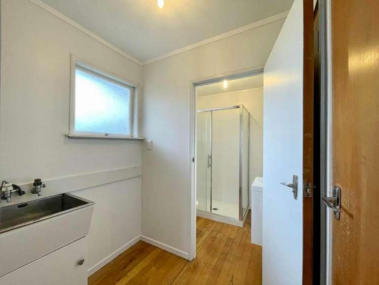 Great North Road Pt Chevalier_9