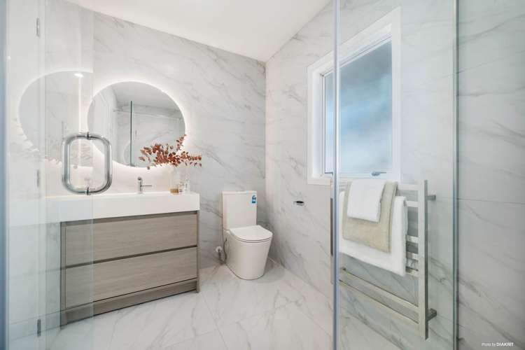 31 Haughey Avenue Three Kings_15