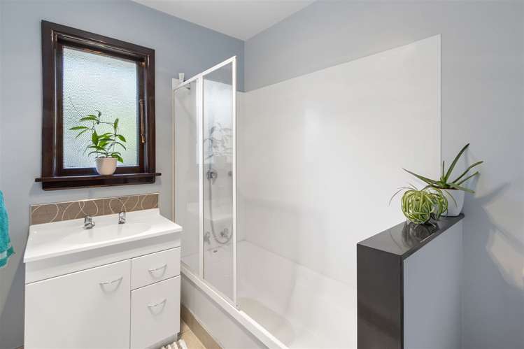 98 Willryan Avenue New Brighton_15