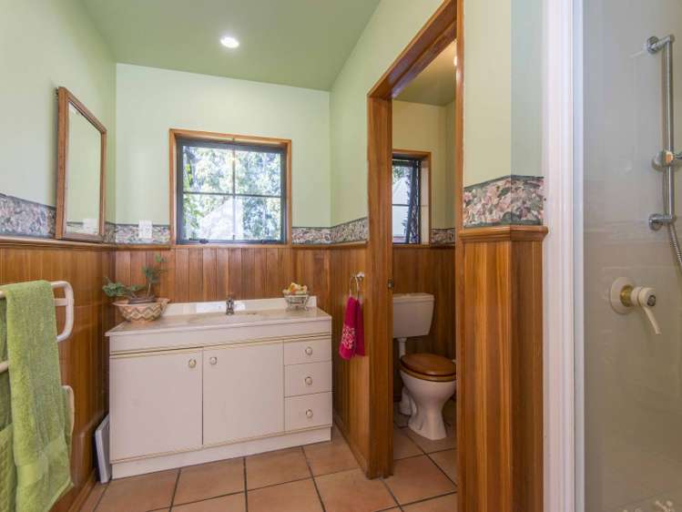 284 Marshs Road Hornby South_10