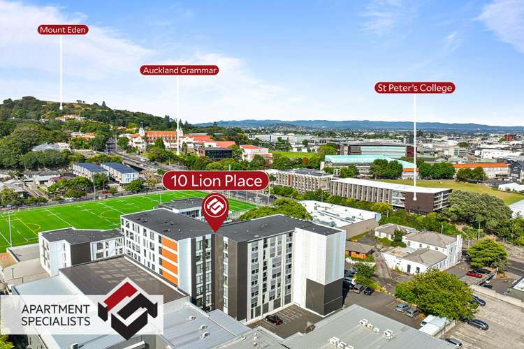 10 Lion Place Epsom_17