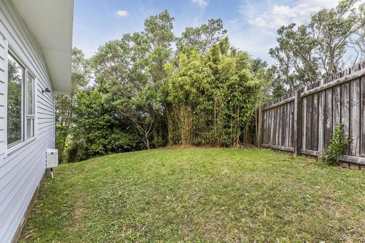 2/236 Helston Road Paparangi_10