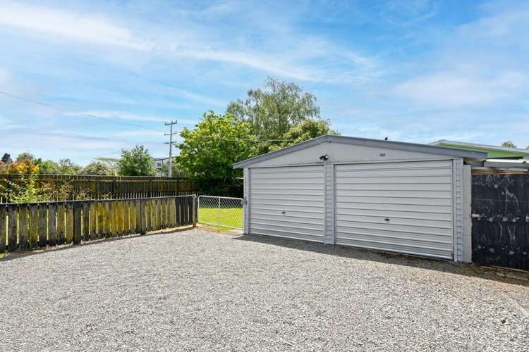 2 Oak Street Masterton_16