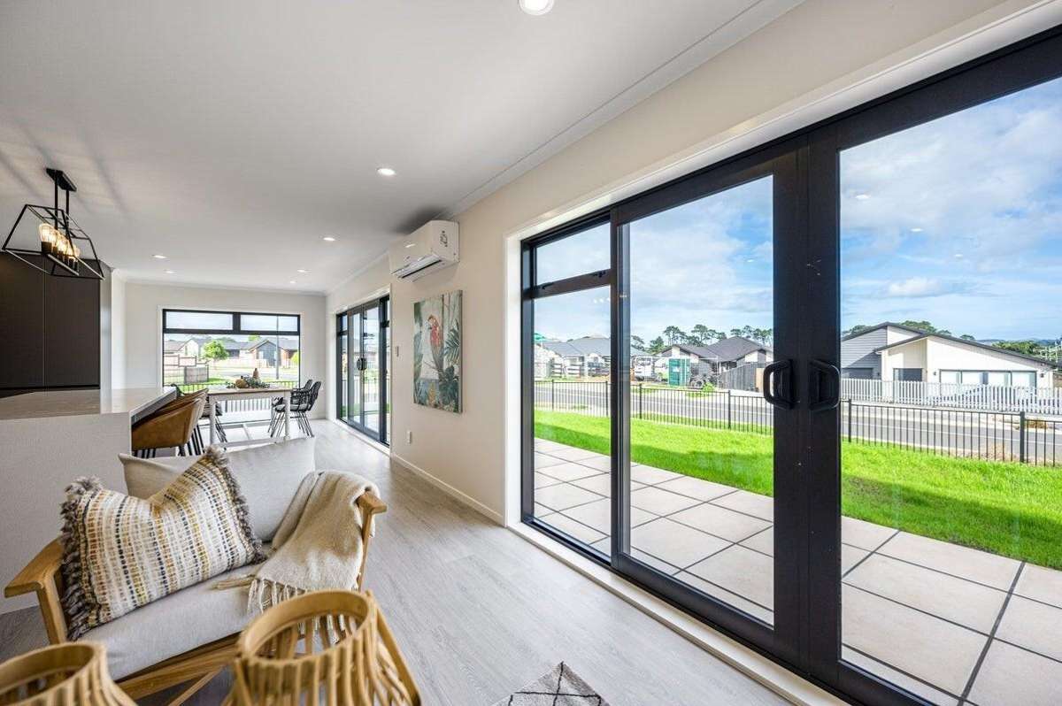 24 Tahuna Minhinnick Drive_2