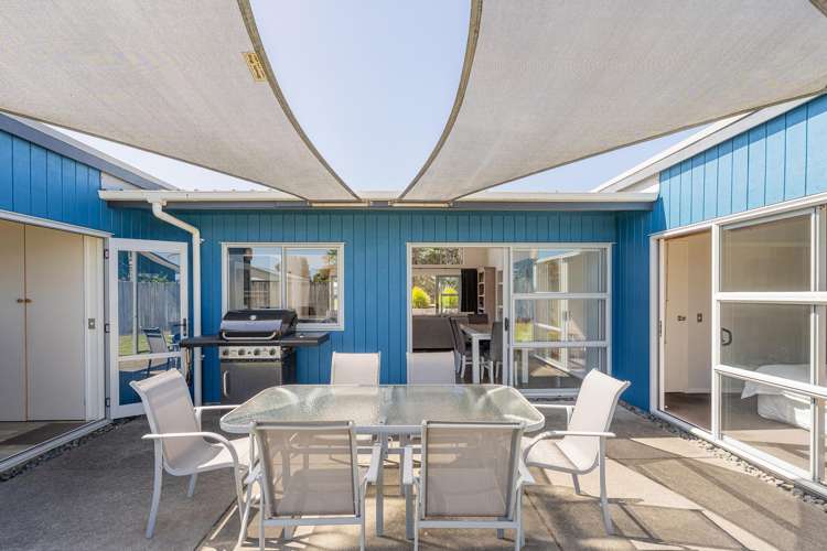 113 Sands Crescent Matarangi_14