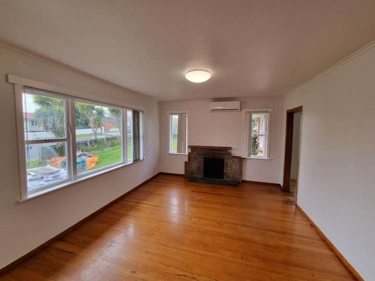  1 Mountfort Street Manurewa_6