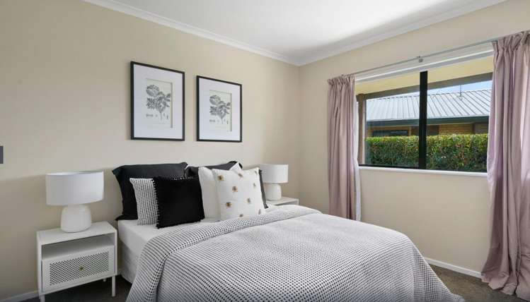 124 Tennyson Street 11373_8