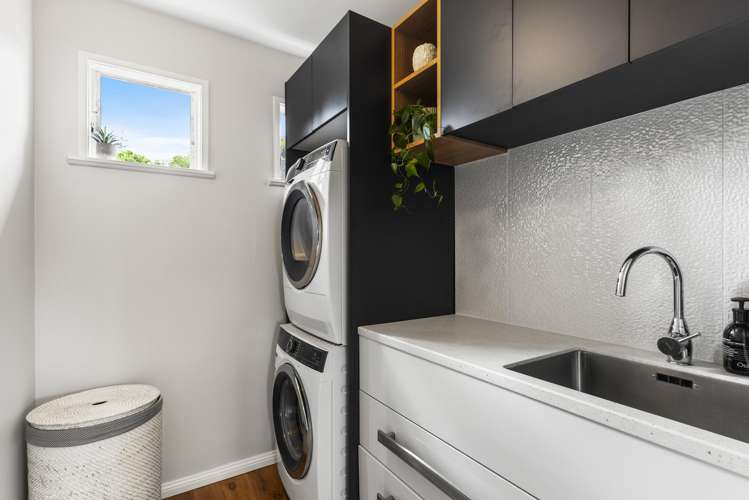 12 Ripon Crescent Meadowbank_17