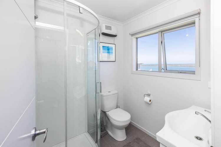 474 Maukutea Drive Aotea Harbour_20