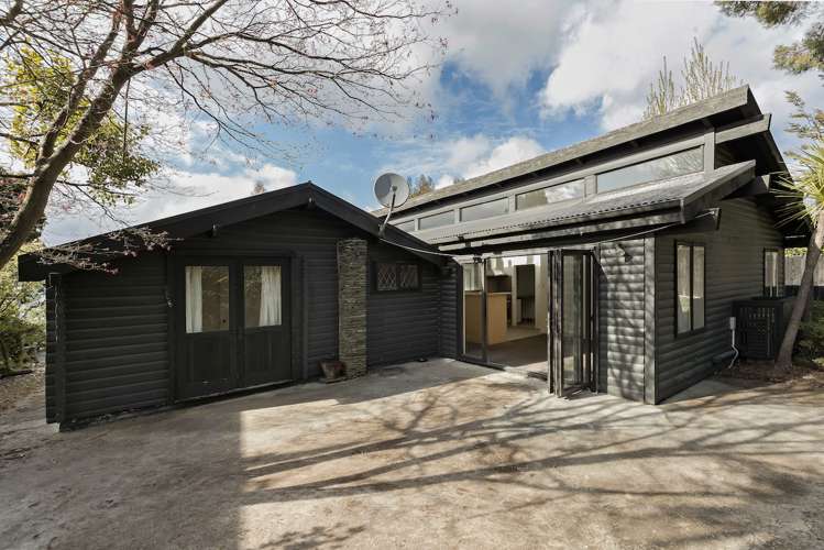22 Lomond Crescent Queenstown_14
