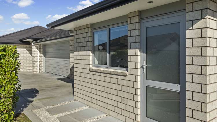 8 Raupo Place Rototuna North_12