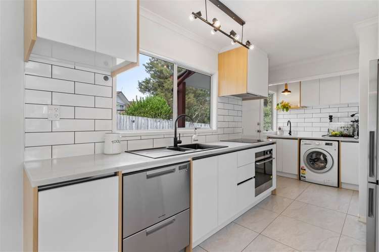 114 Spinella Drive Bayview_5