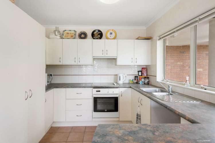 27 Emmerdale Avenue Papakura_4