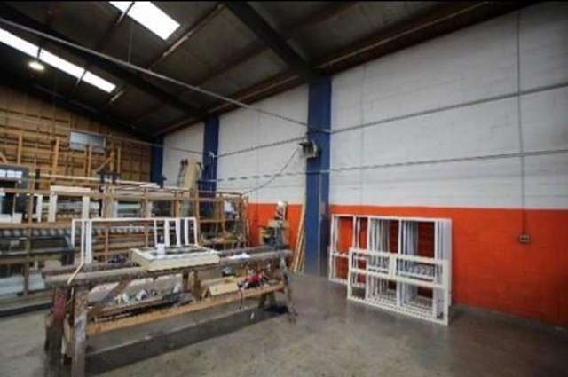 76 Delta Avenue New Lynn_3