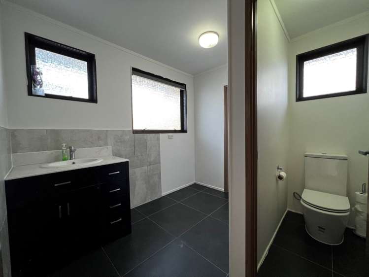 1/6 Manuka Road Glenfield_14