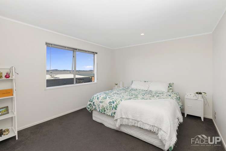 2/143a Wiseley Road West Harbour_13