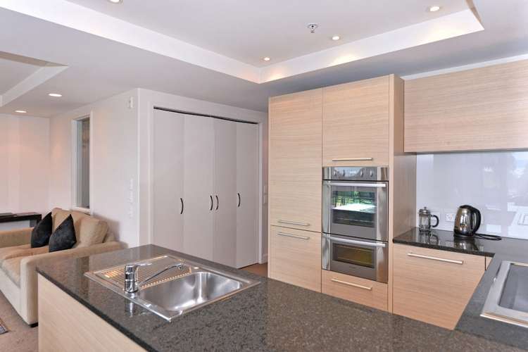 6/7 Bisley Avenue Moana_8