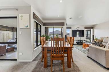 32 Ripple Grove_4