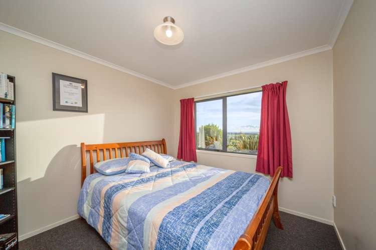 34 Wharekauri Road Mimi_14