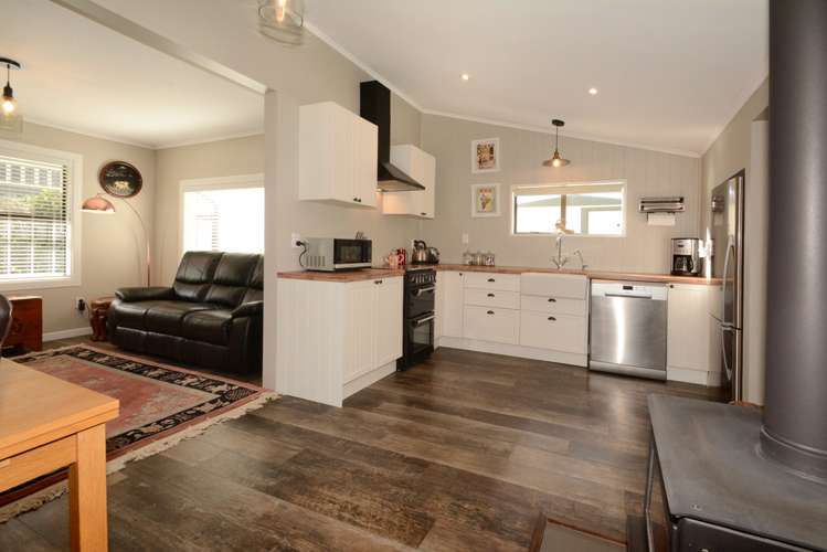 8 Irvine Street Lawrence_6