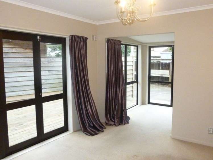 82 Elizabeth Street Waikanae_16