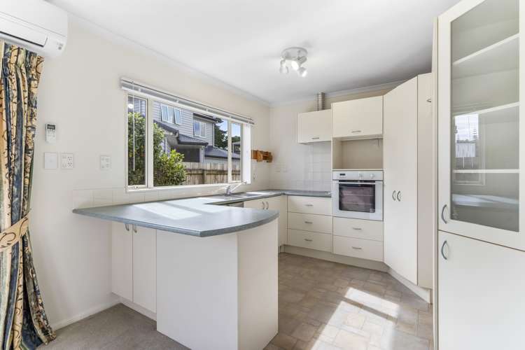 1/64 Riverside Road Orewa_15