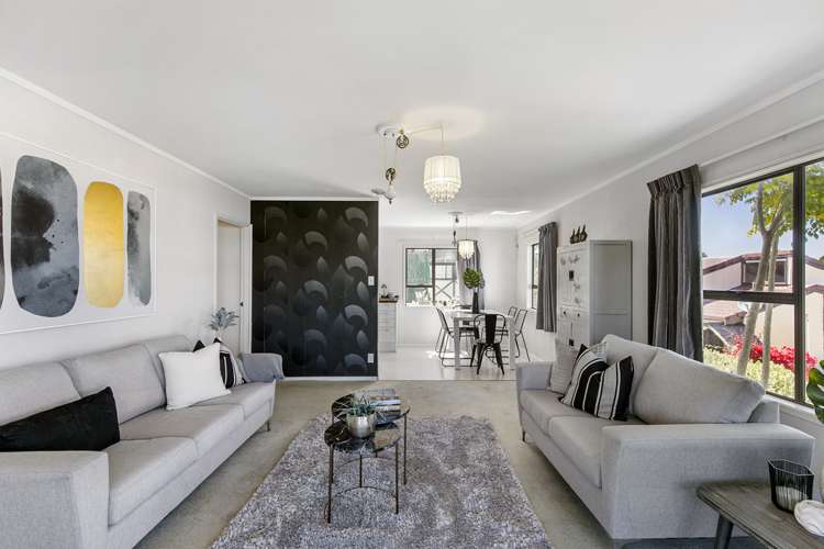 2/9 Valhalla Drive Beach Haven_0