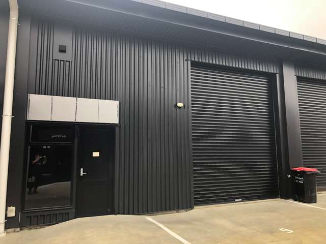 High specification industrial unit