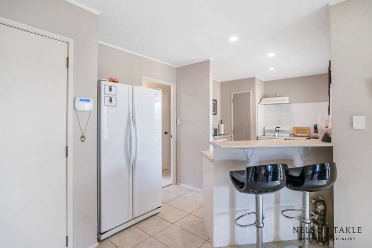 12 Muirfield Street Wattle Downs_6