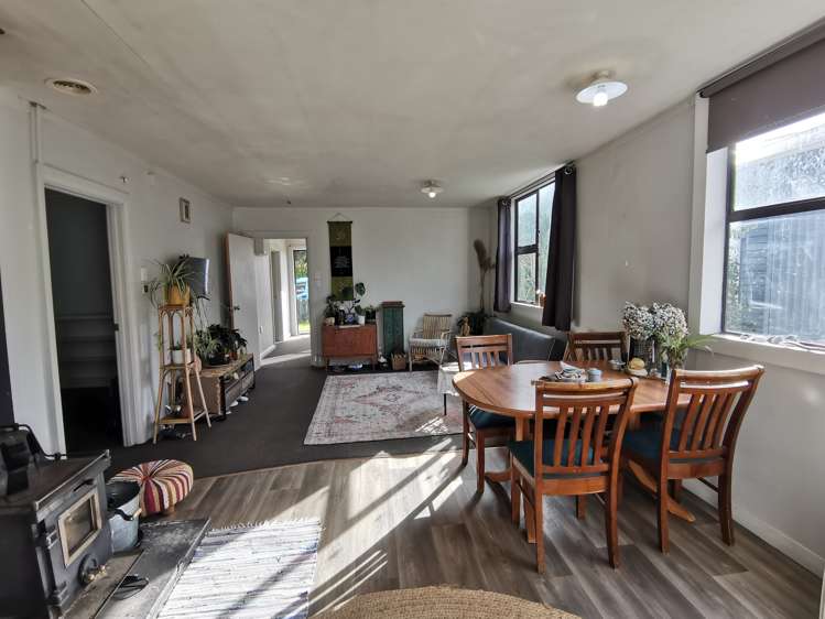 166 Sewell Street Hokitika_3