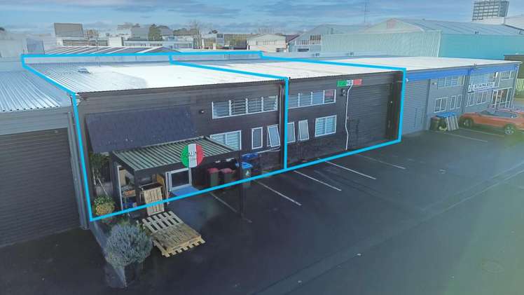 Units 3&4 | 10 Olive Road Penrose_6