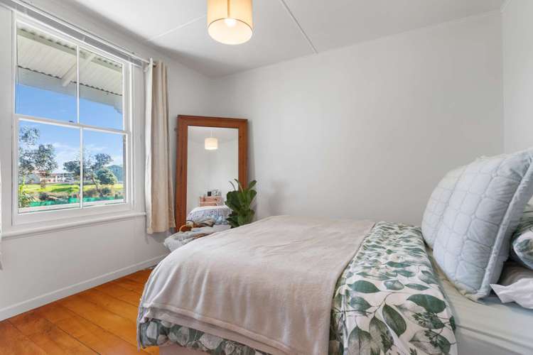 11 Green Lane Helensville_7