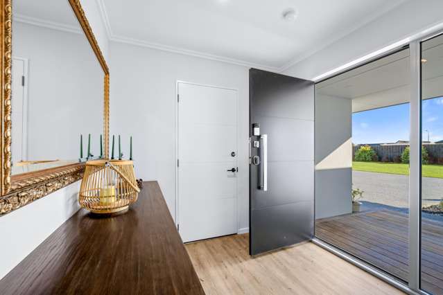 5 Coopworth Mews West Melton_4