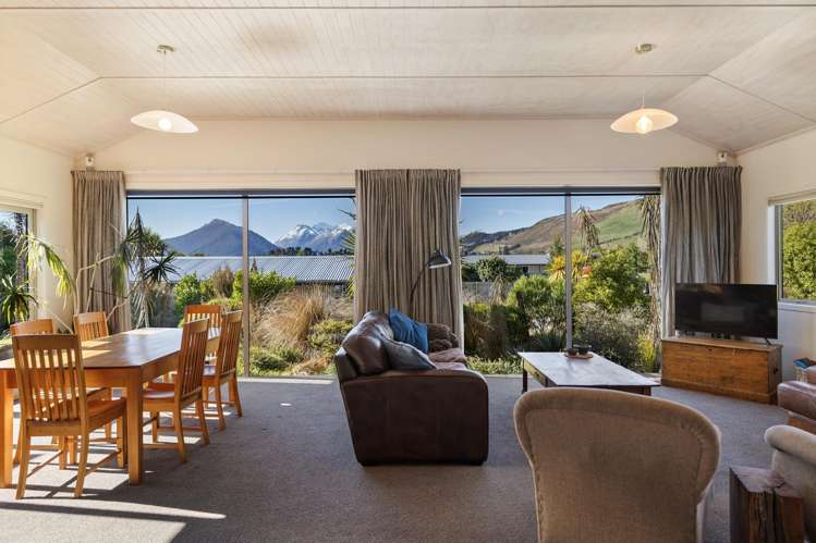 10 Birchdale Place Glenorchy_13