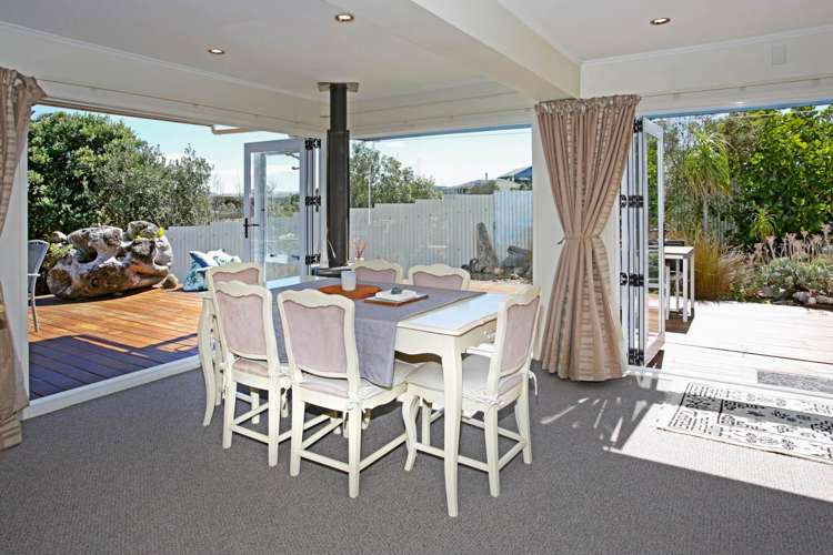 19 Cordyline Road Port Waikato_16