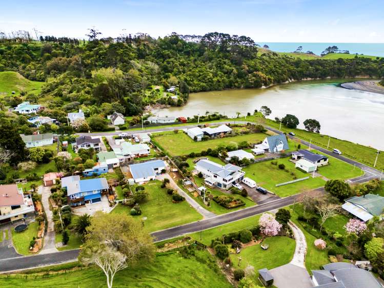 49 Ngakoti Street Urenui_20