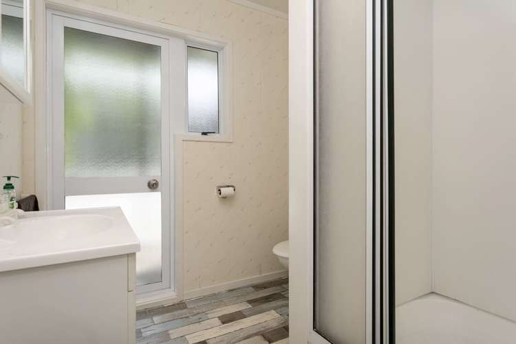 7 Dorothy Drive Acacia Bay_22