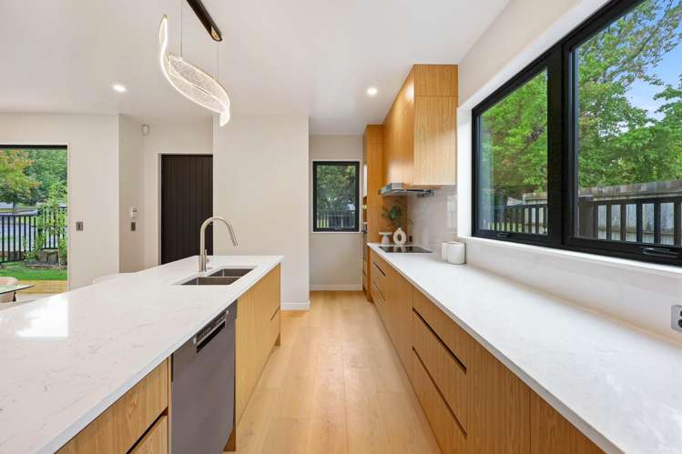 Lot1-3/6 Orinda Close Botany Downs_8