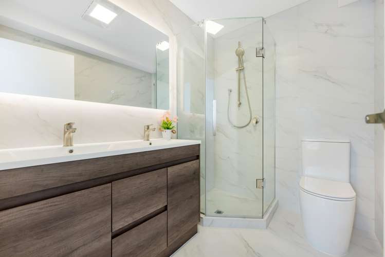 20/163-165 Lake Road Belmont_17